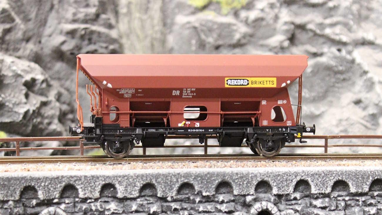 Brawa 49552  Offener Güterwagen Ommstu "Rekord Briketts" DR