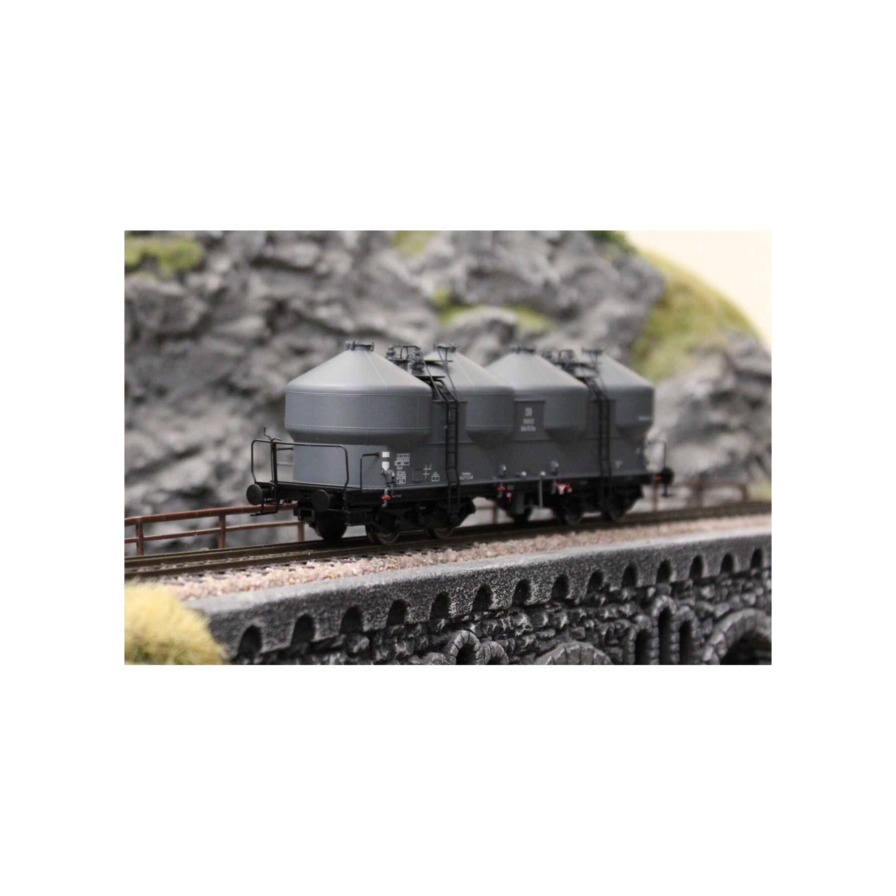 Brawa 50315 Staubbehälterwagen KKds55 DB