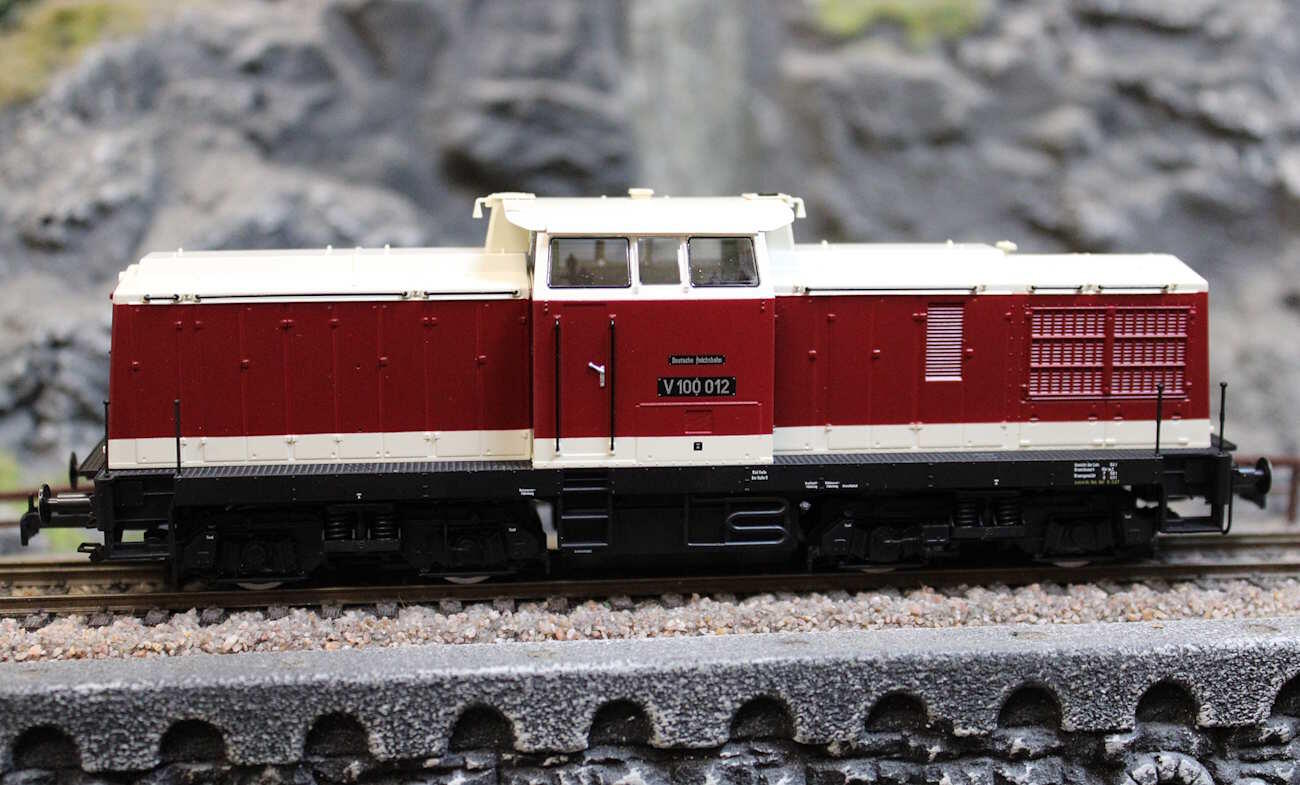 Brawa 41713 Diesellokomotive BR V100 DR - Sound Version