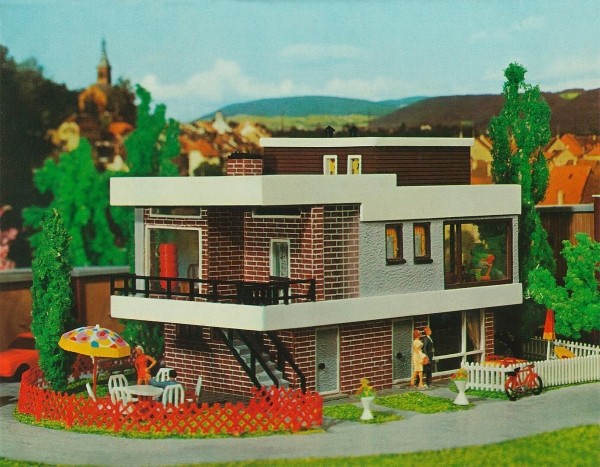 Faller 109257 B-257 Modernes Haus mit Flachdach