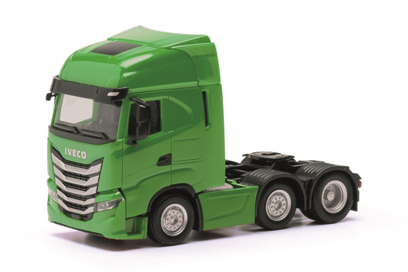 Herpa 317122-002 Iveco S-Way Solozugmaschine 3achs, gelbgrün