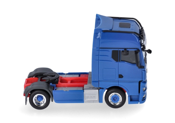 Herpa 313711-003 MAN TGX GX Individual Solozugmaschine 2achs, blau