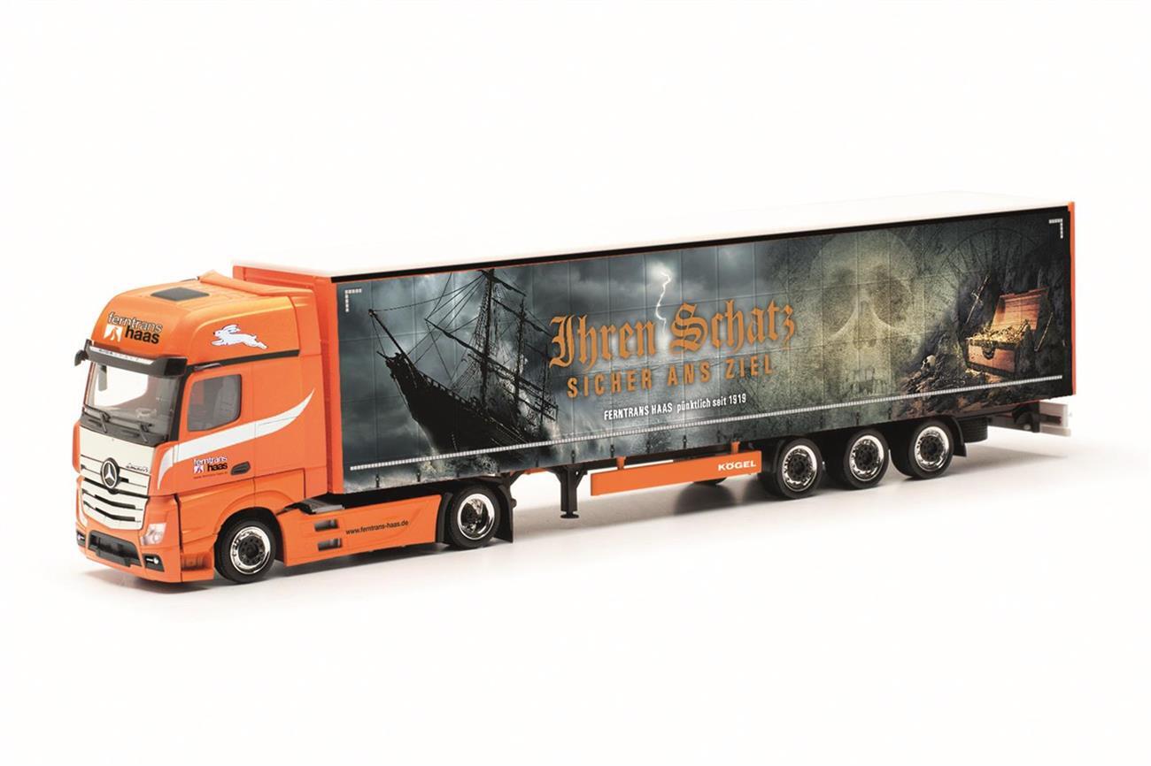 Herpa 317450 Mercedes-Benz Actros L Gigaspace Lowlinergardinenplanen-Sattelzug "Ferntrans Haas" (Baden-Württemberg / Schenkenzell)