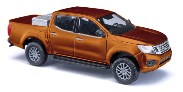 Busch 53720 Nissan Navara mit Alukiste, G