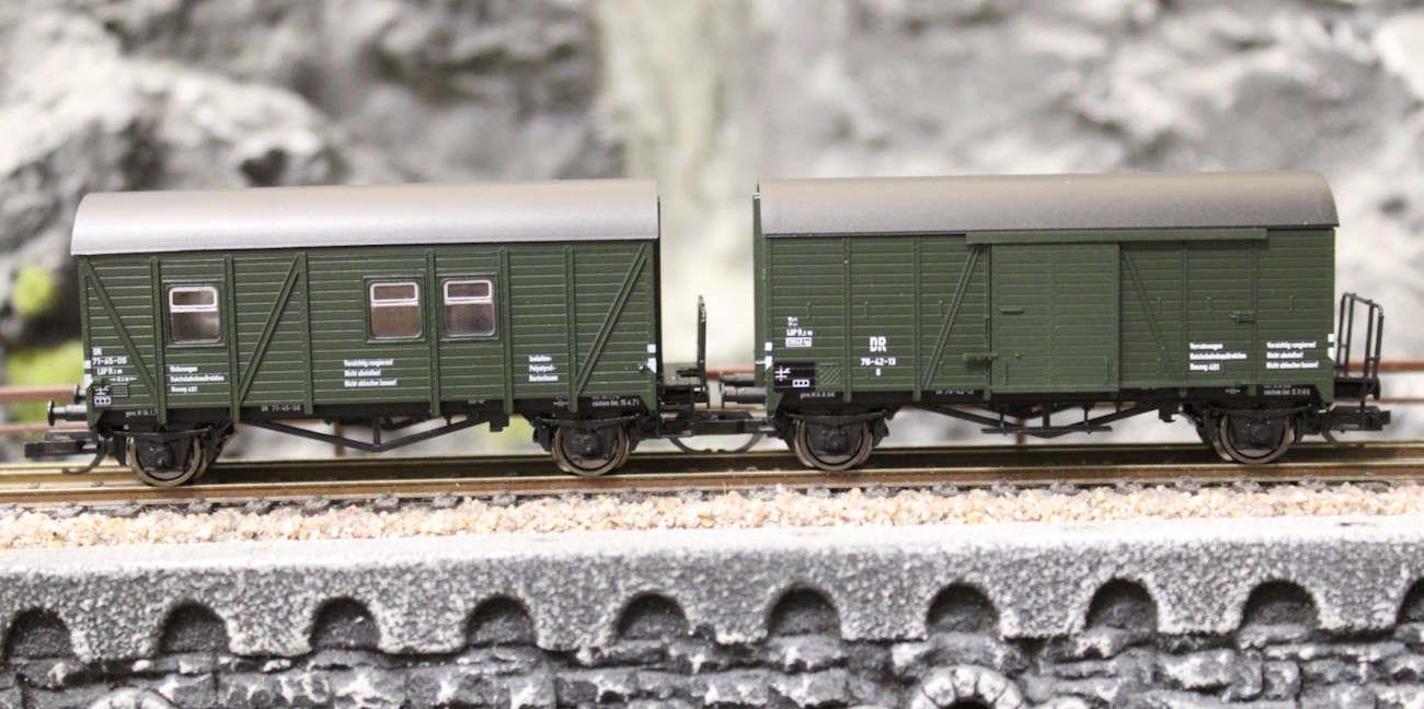 Hädl 0115673 Set Bauzugwagenset Oppeln mit Bremserbühne und Oppeln mit Fenstern und Bremserbühne, DR