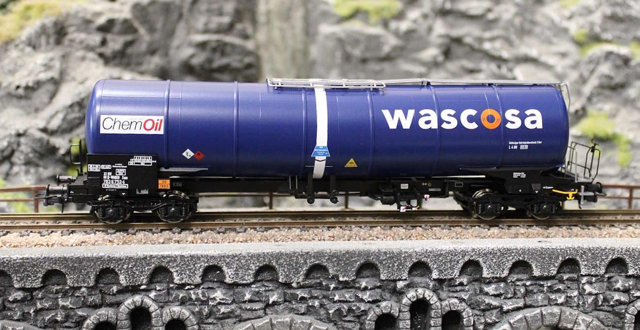 Roco 77046-2 Kesselwagen, Gattung Zacns, der ChemOil Logistics