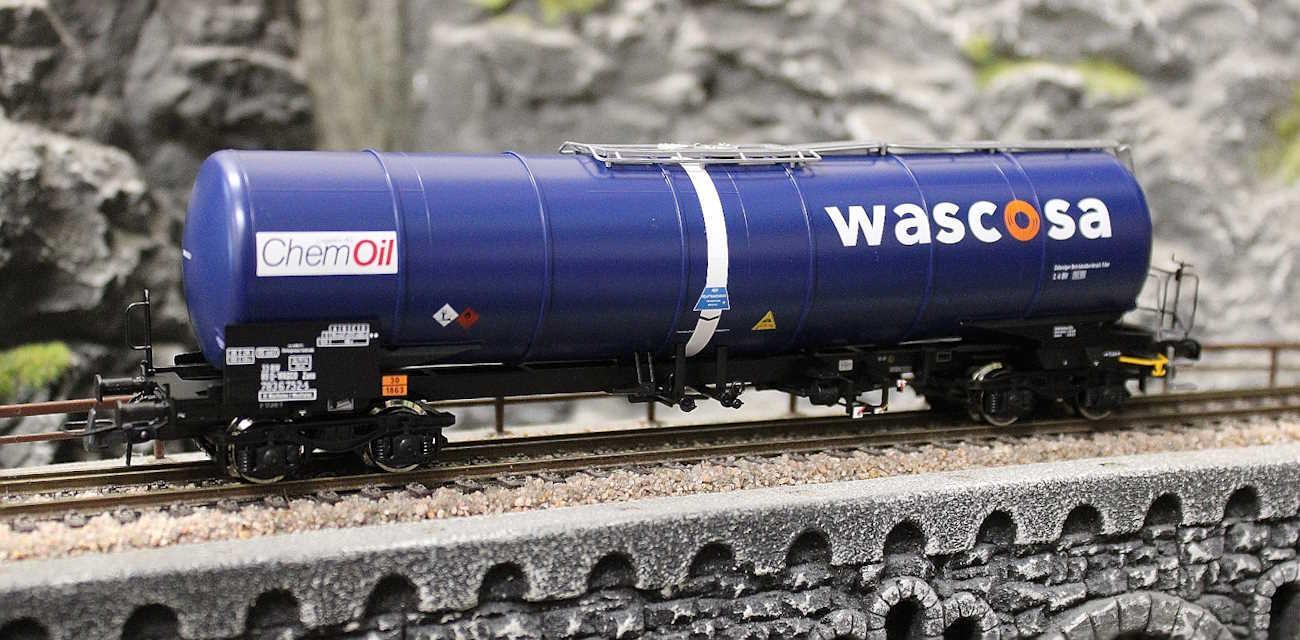 Roco 77046-2 Kesselwagen, Gattung Zacns, der ChemOil Logistics