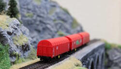 Roco 6680012 3-teiliger Set: Schiebeplanenwagen DB AG