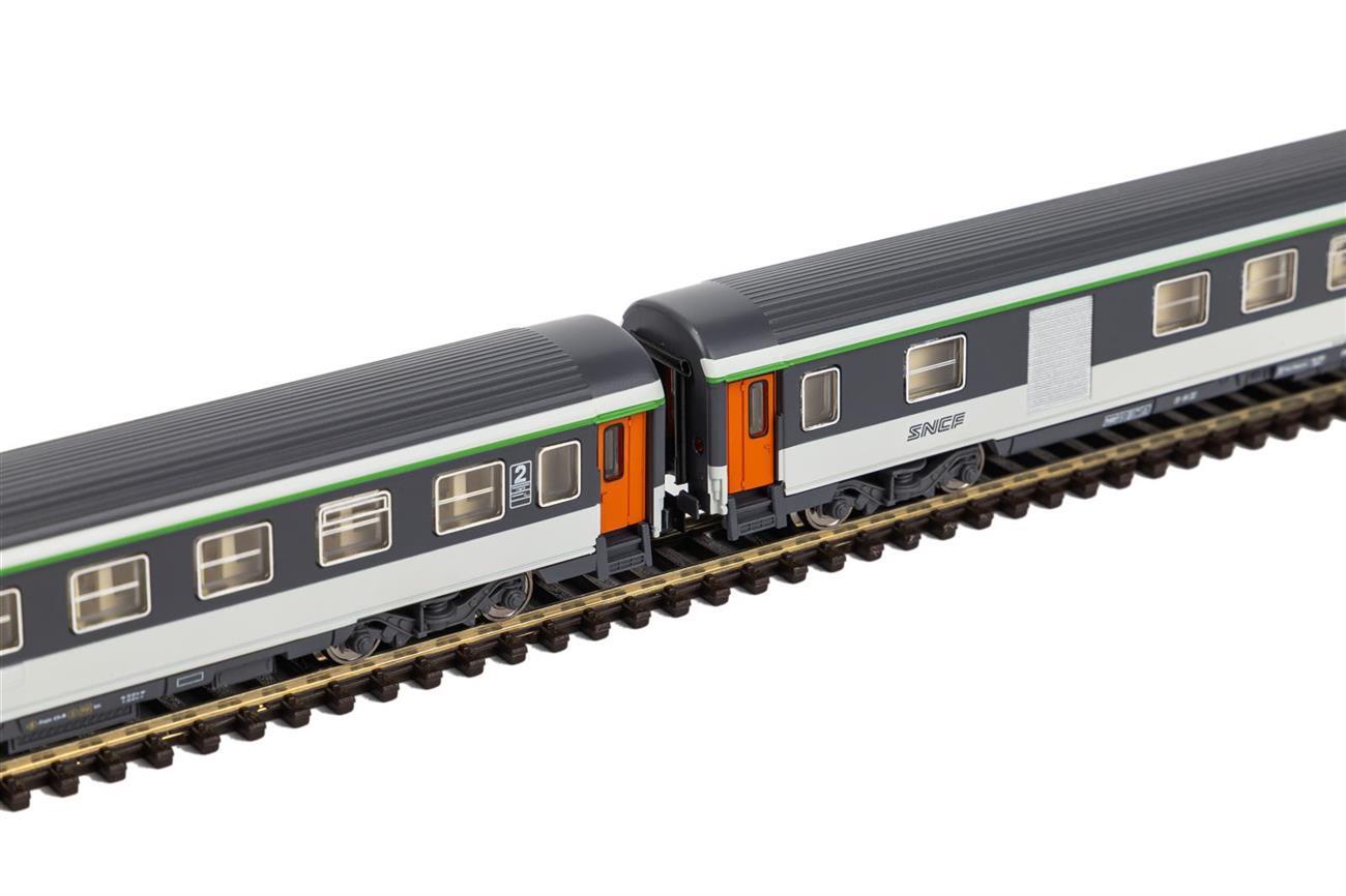 Piko 94506 N 2er Set Abteilwagen 2 Klasse + 2 Klasse Gepäckabteilwagen SNCF IV/V