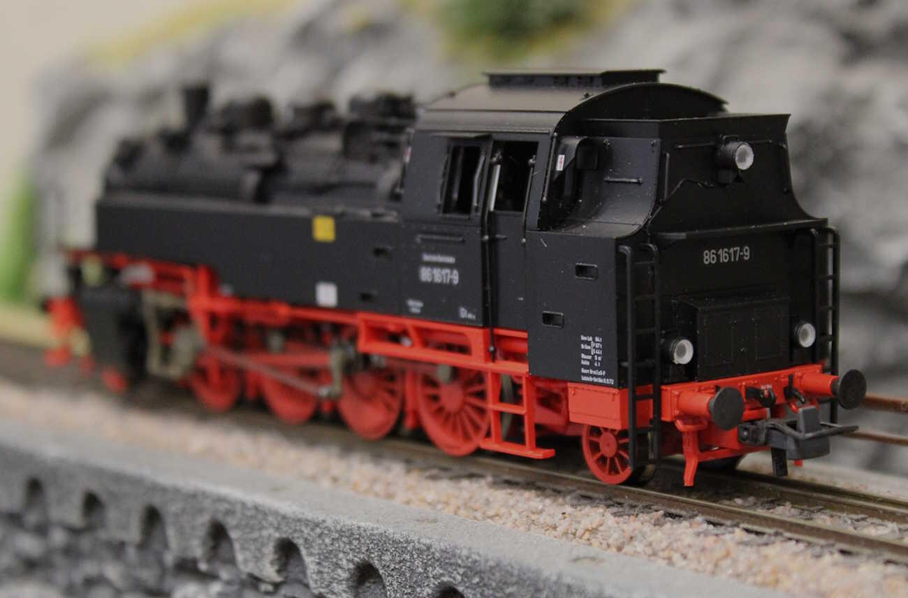 Roco 7100027 H0 Dampflokomotive BR 86 1617-9 DR