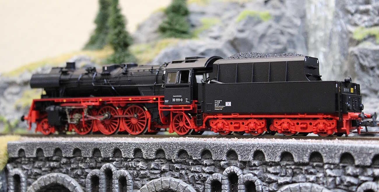 Roco 7100023 H0 Dampflokomotive BR 35.10 DR