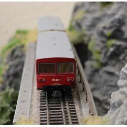 Roco 7710013 H0 Dieseltriebwagen 174 001-8 mit Beiwagen DR - Sound Version