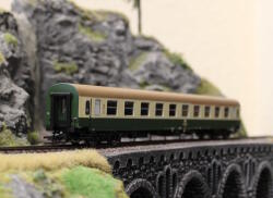 Roco 6200115 H0 Schnellzugwagen 1./2. Klasse DR