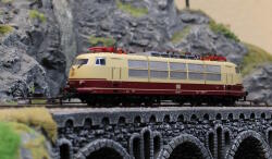 Roco 7500134 H0 Elektrolokomotive BR 103 113-7 DB
