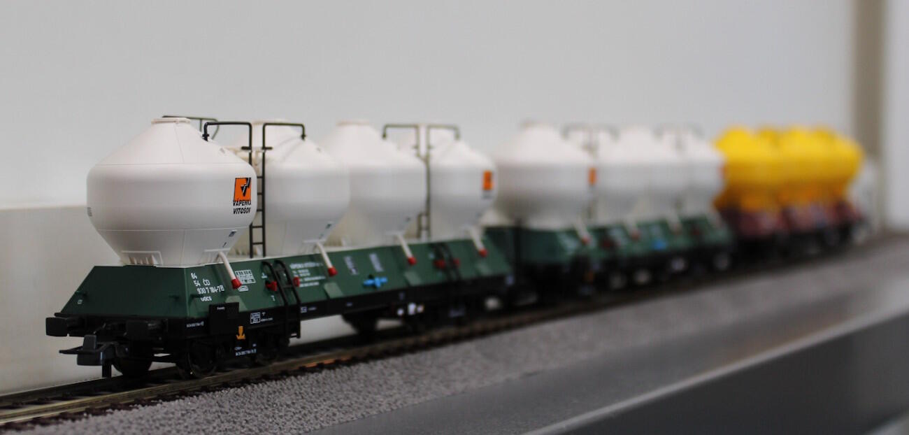 Roco 6600180 H0 3-teiliger Set: Silowagen CD