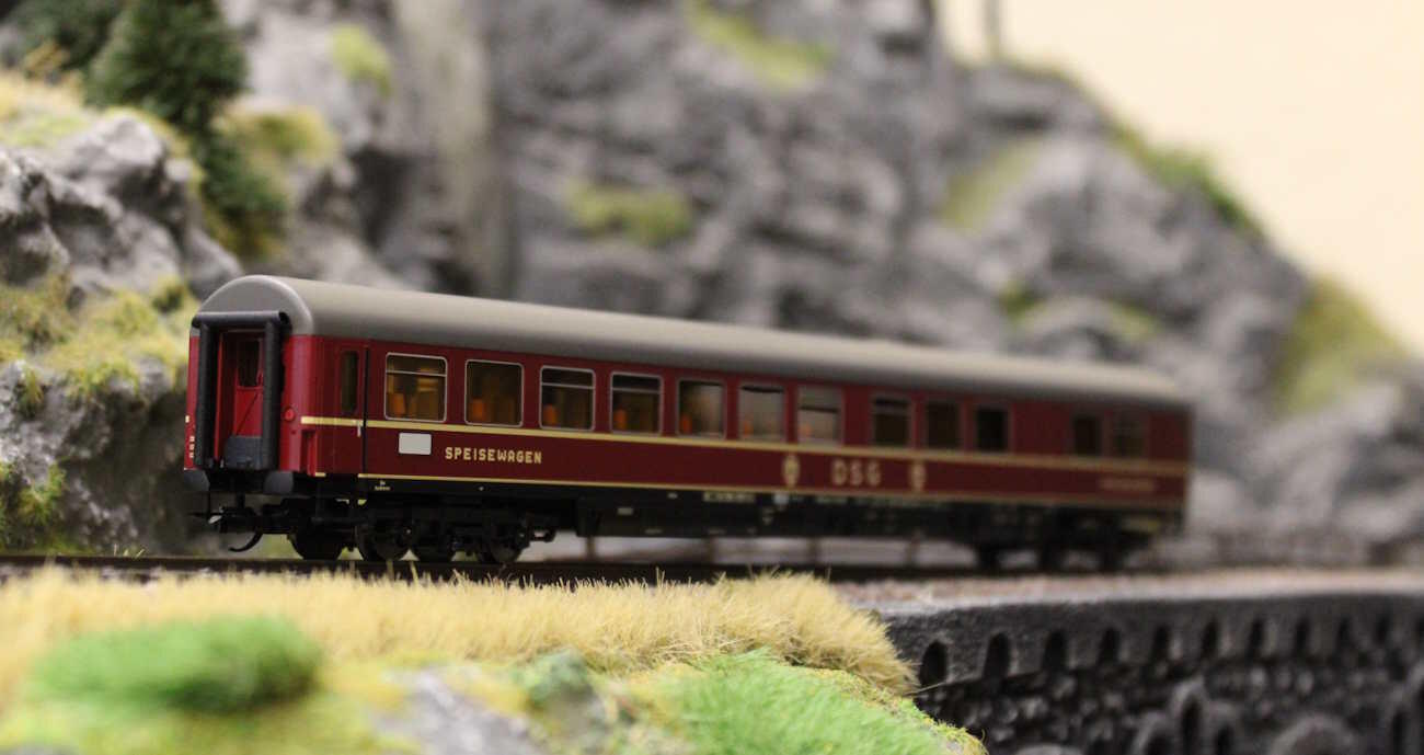 Tillig 16598 TT Speisewagen „DSG“ WR4üm-64 der DB