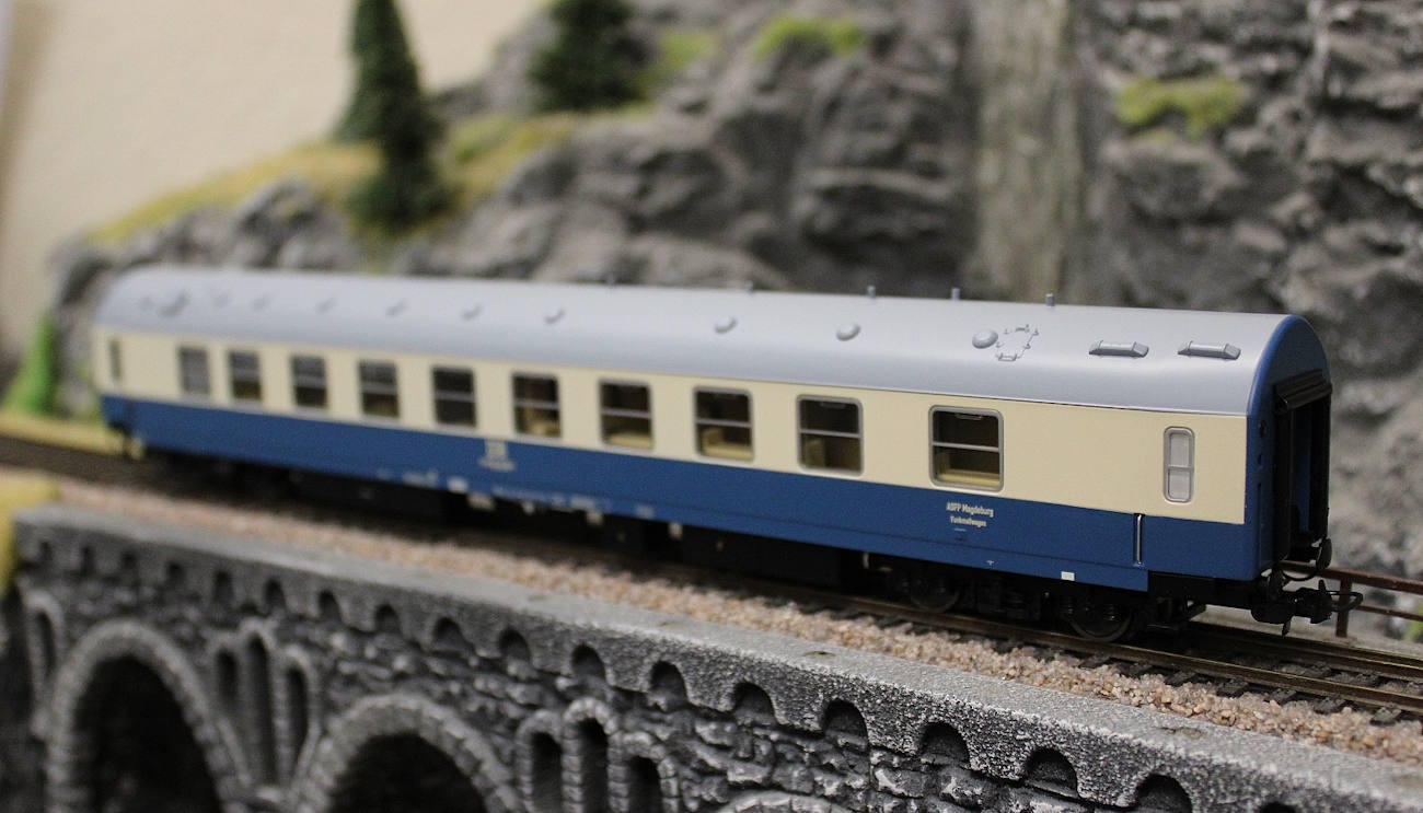 Tillig 75008 H0 Funkmesswagen „ASFP Magdeburg“ der DR