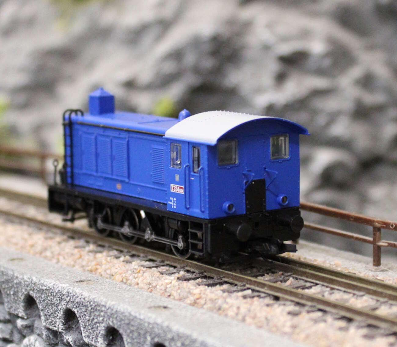 Tillig 04648 TT Diesellokomotive T 334.004, Museumslok des Eisenbahnmuseums Luzná