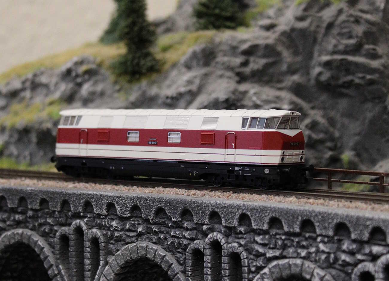 Tillig 04661 TT Diesellokomotive 118 131-2 der DR