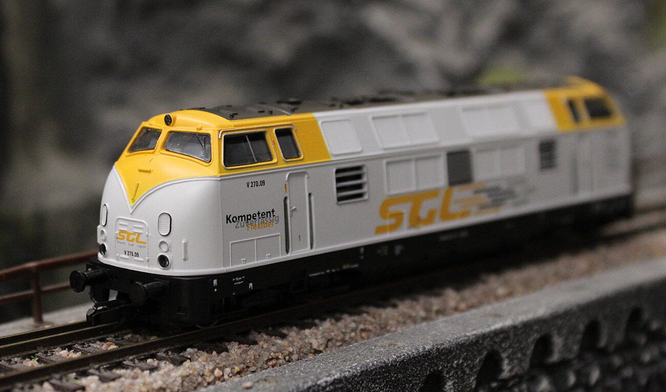 Tillig 04512 TT Diesellokomotive V 270.09 der Schienen Güter Logistik GmbH