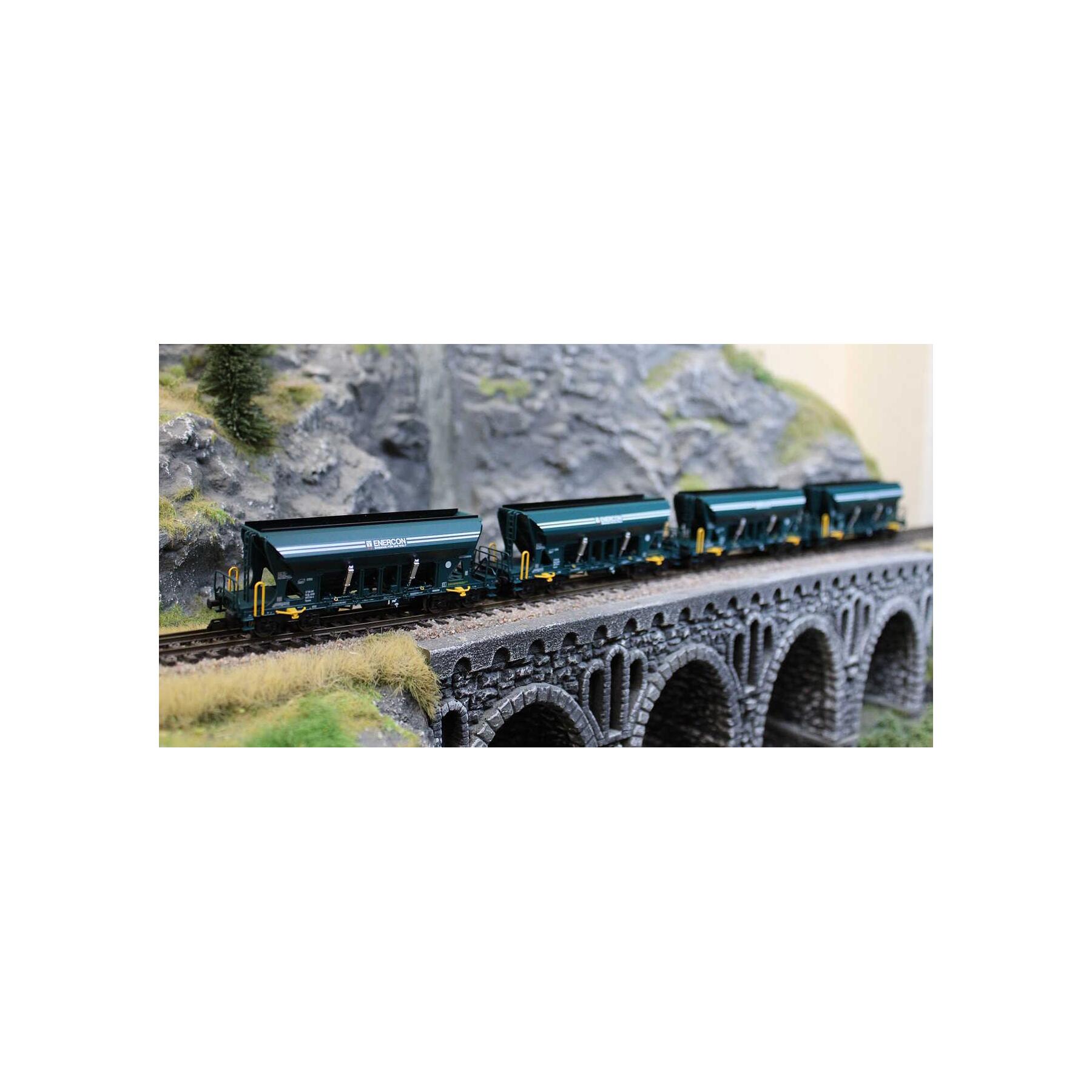 Tillig 01094 TT Güterzugset Sandtransport der Enercon GmbH, bestehend aus einer Elektrolokomotive BR 193 und vier Selbstentladewagen Faccns
