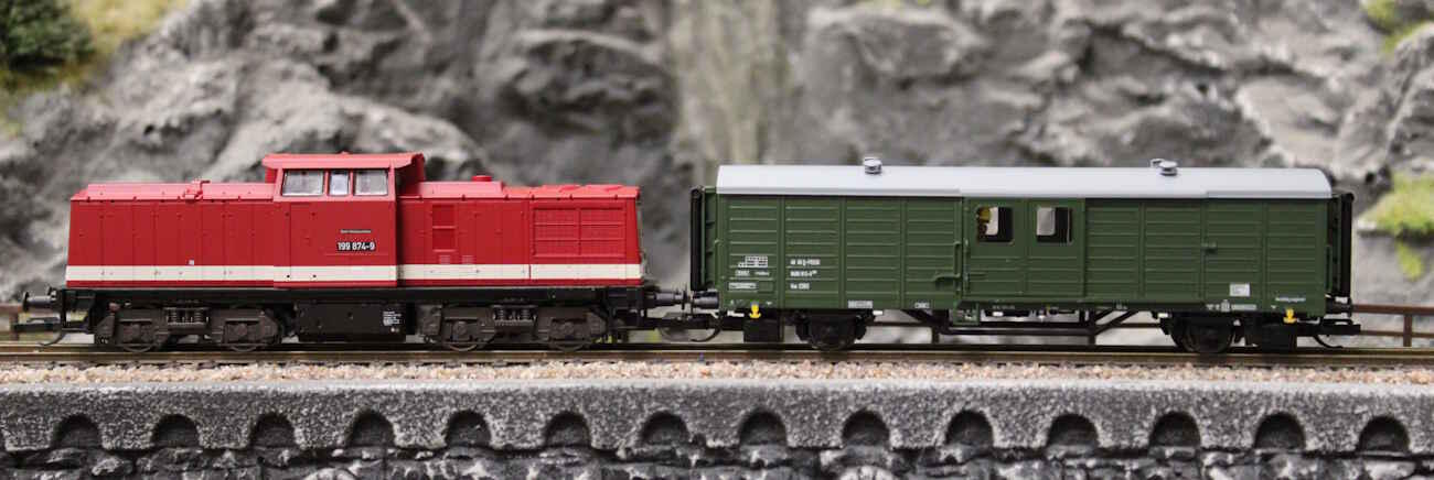 Tillig 01080 TT Güterzugset „HSB-Loküberführung“ der Eisenbahn-Bau- und Betriebsgesellschaft Pressnitztalbahn mbH (PRESS)