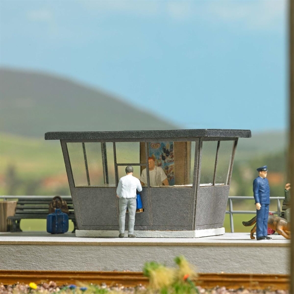 Busch 1378 H0 Bahnsteigkiosk