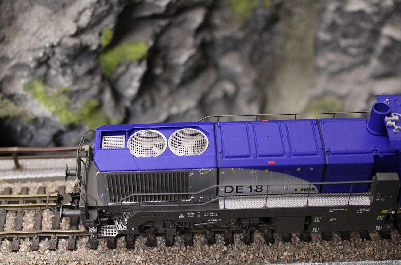 Jouef HJ2471 H0 Dieselelektrische Lokomotive Vossloh DE 18 der EUROPORTE