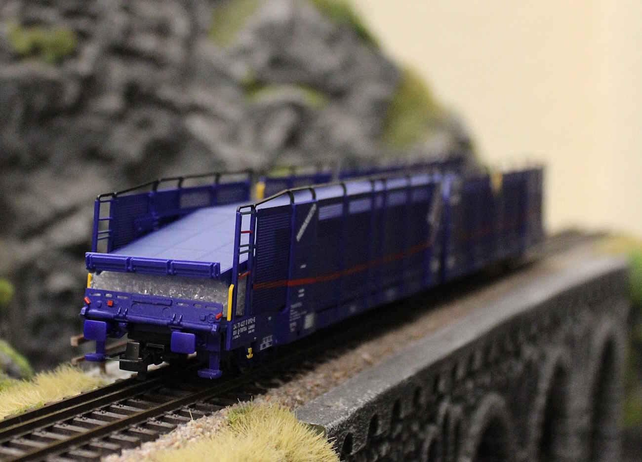 Jouef HJ6316 H0 „Mega Car Carrier“ der TRANSFESA/Hispanauto