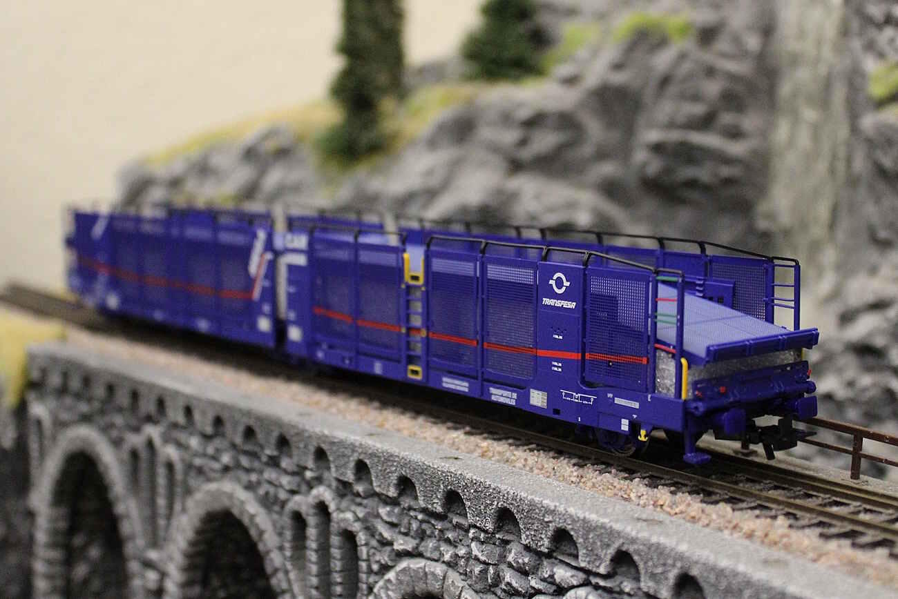 Jouef HJ6316 H0 „Mega Car Carrier“ der TRANSFESA/Hispanauto