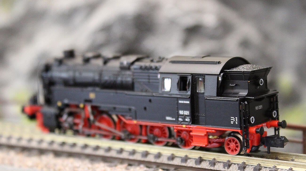 Arnold HN2597 N Dampflokomotive 95 021 DR  Ep III