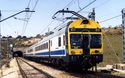 Arnold HN2618D N Elektrischer Triebzug Reihe 444 der RENFE