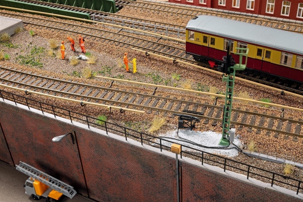 Auhagen 41690 H0 Stromschiene Zubehör S-Bahn