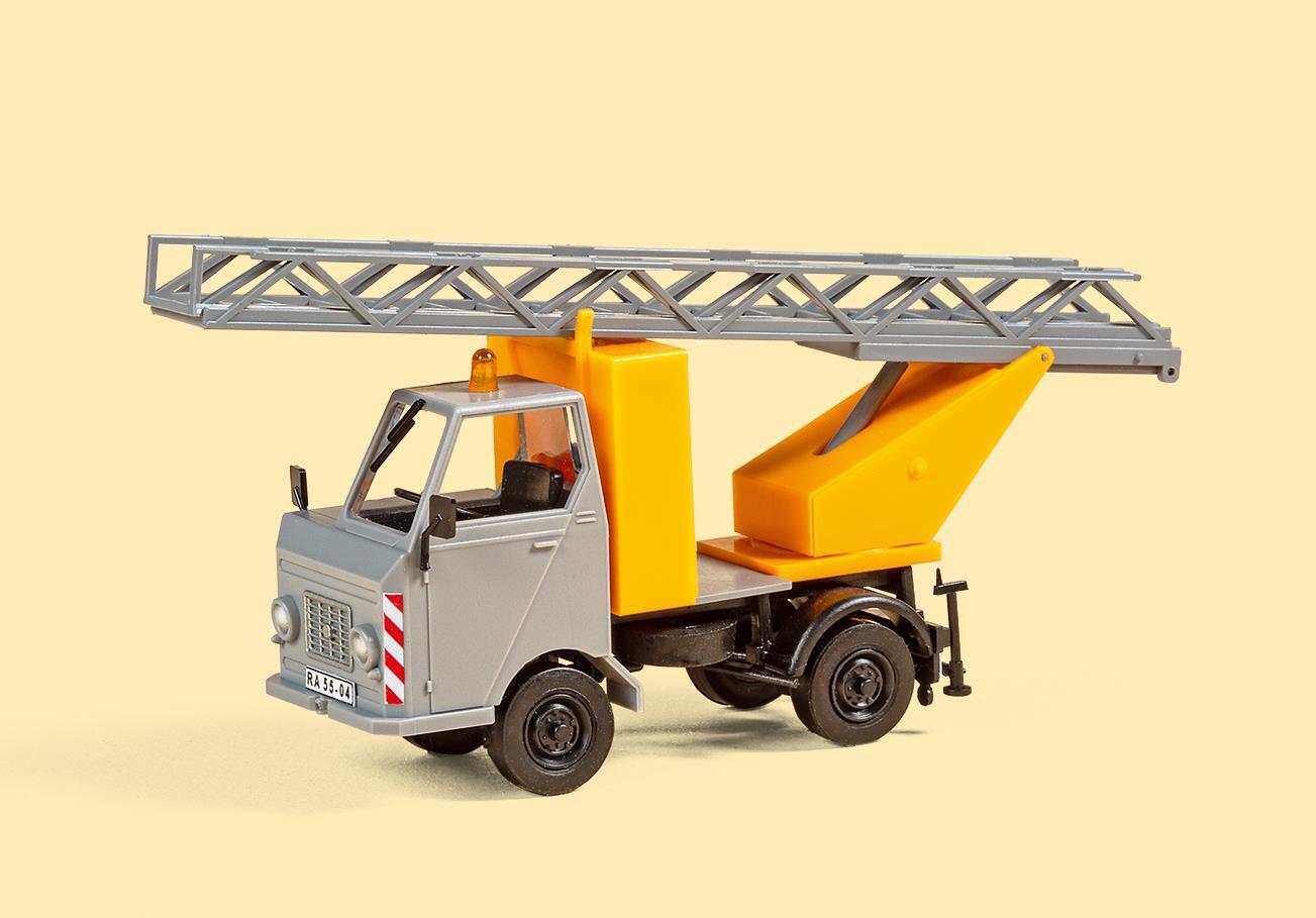 Auhagen 41689 H0 Multicar M22 Drehleiter Bauhof