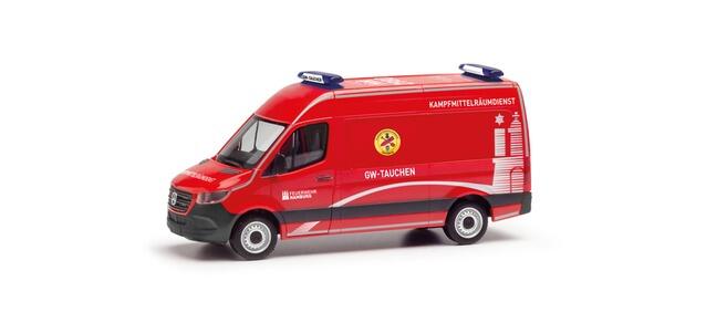 Herpa 098519 Mercedes-Benz Sprinter 18 Halbbus Hochdach "Feuerwehr Hamburg/Rettungstaucher"
