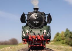 Trix T25029 Schlepptenderlokomotive BR 18 134 Öl DR `Schorsch´- Sound Version - Epoche III