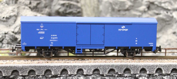 Piko 98549C3 H0 Piko Gedeckter Güterwagen PKP Cargo