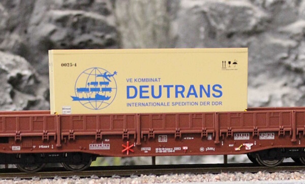 Brawa 50876-3 Güterwagen Samm DR - Ladegut Holzkiste Deutrans