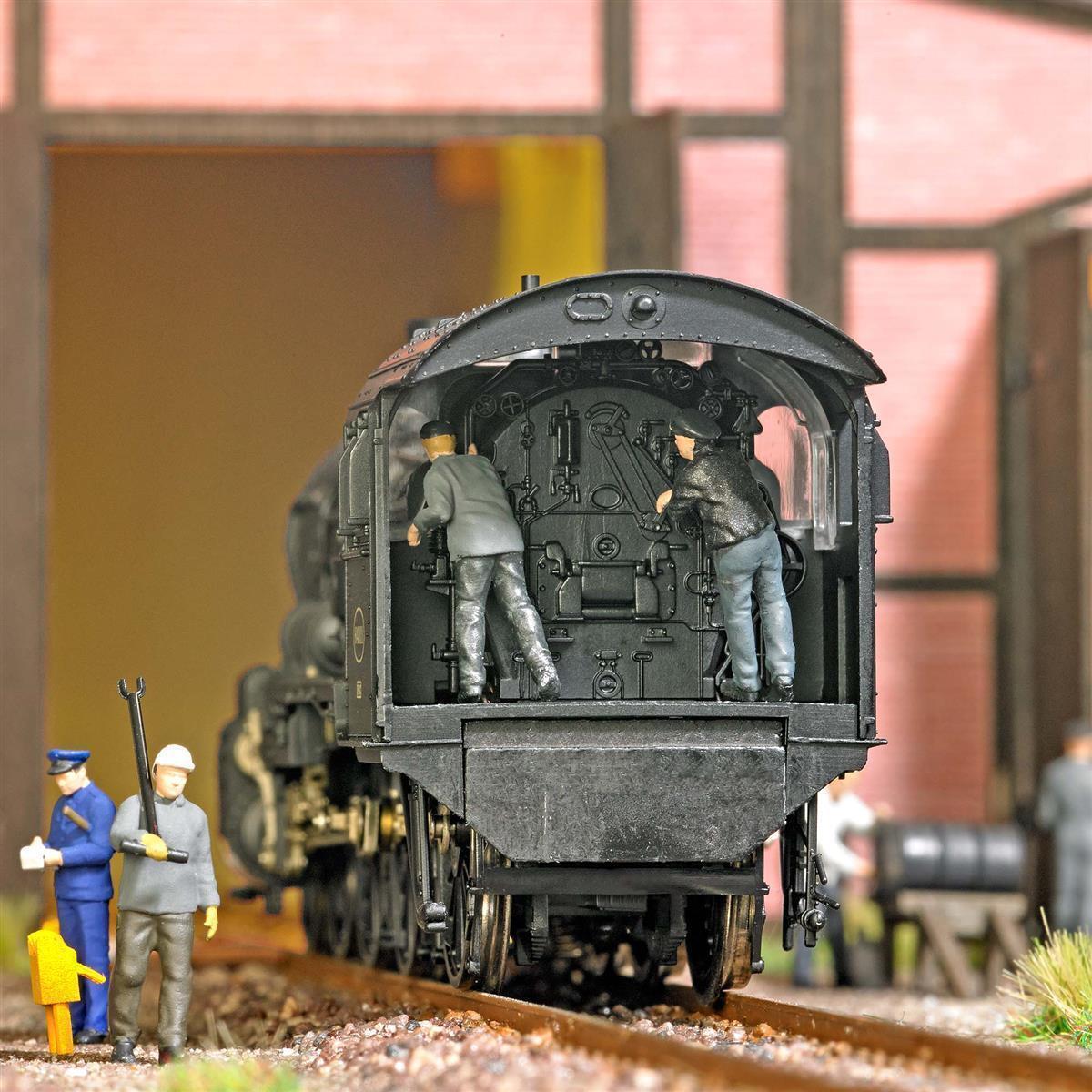 Busch 8879 TT Lokführer & Heizer