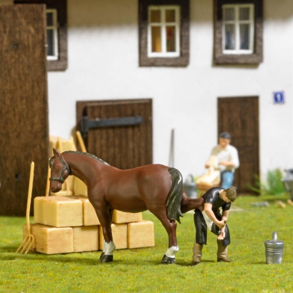 Busch 79857 H0 Action Set: Hufschmied