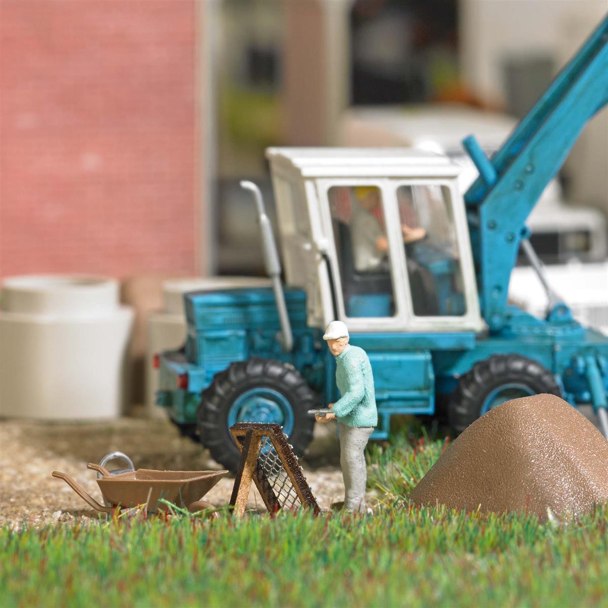 Busch 79908 H0 Action Set: Erde durchsieben