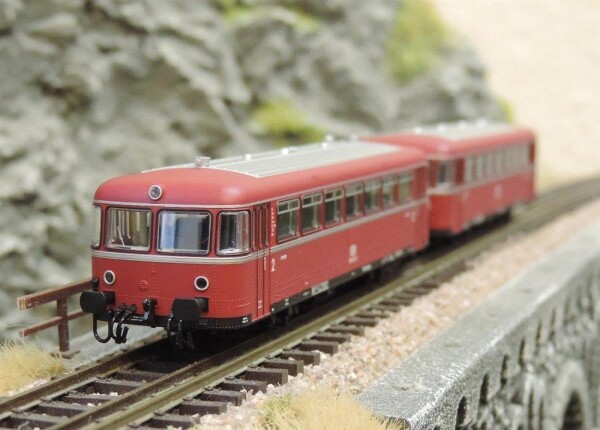 Kres 9801DS Triebwagen VT 798 und VS 998 der DB - Sound Version