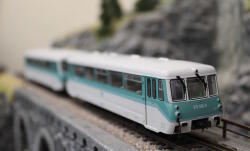 Piko 52896 H0 Dieseltriebwagen BR 772 & Steuerwagen DR
