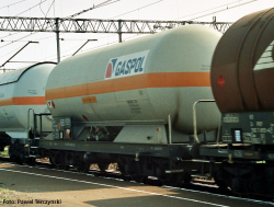 Piko 54519 H0 Druckgaskesselwagen PKP Epoche V