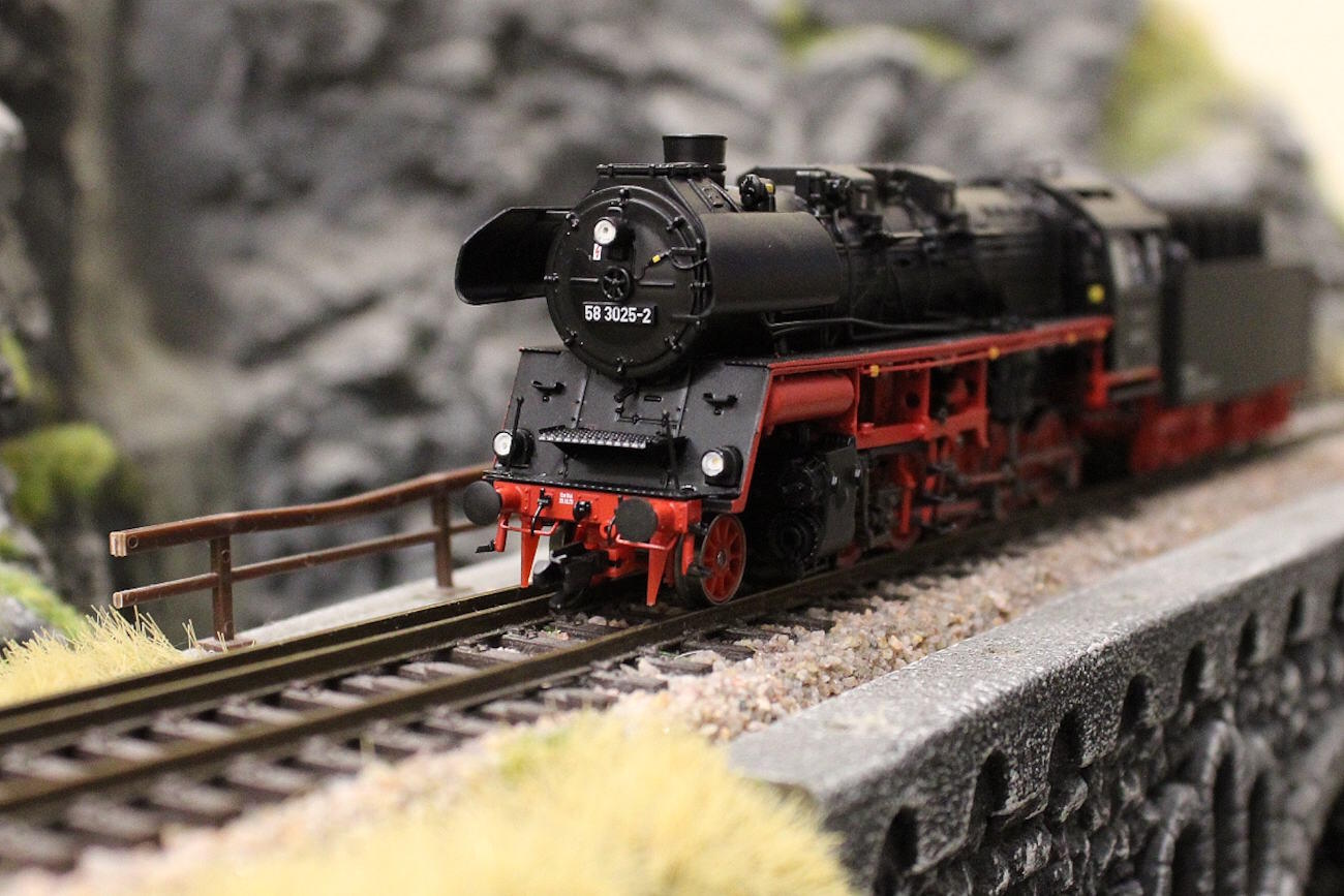 Saxonia 120108 Schlepptenderlokomotive BR 58 mit T34 Tender DR - Sound Version - Epoche IV