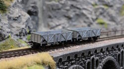 Tillig 502800 TT Club Set mit zwei Güterwagen Om;...