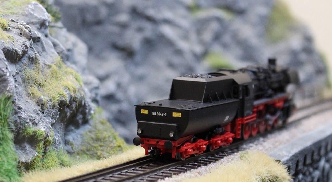 Tillig 502802 TT Schlepptenderlokomotive BR 50 3048-1, DR, Ep. IV - Sound Version