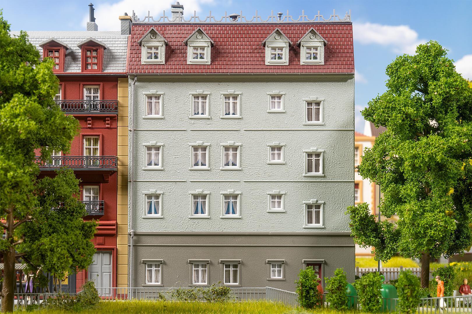 Faller 130751 H0 Wohnhaus Pritzwalk