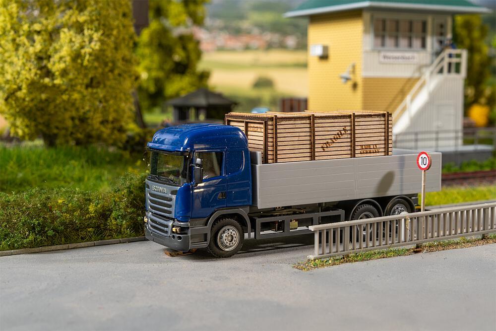 Faller 161325 H0 Car System Digital LKW Scania R 13 HL Pritsche mit Holzkiste (HERPA)