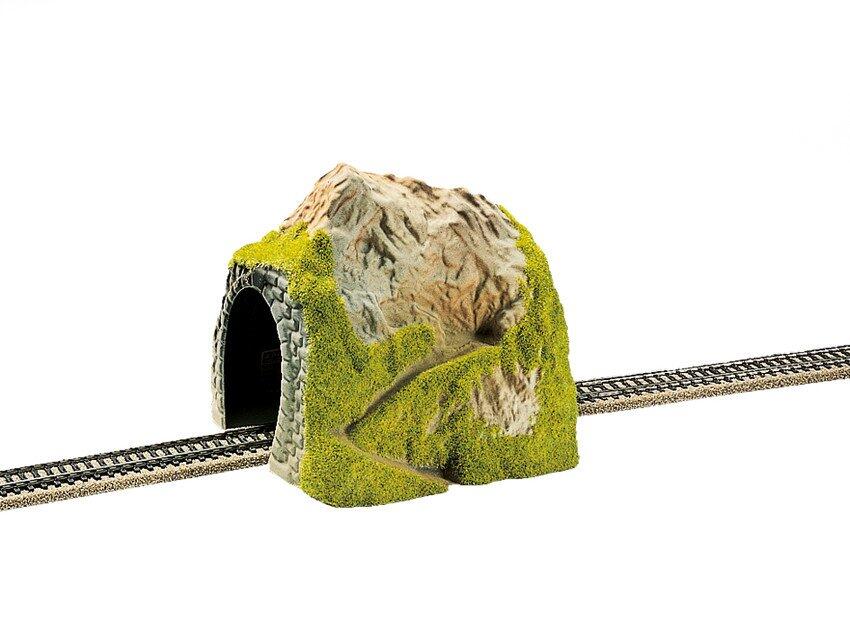 Noch 02120 Tunnel, 1-gleisig, gerade